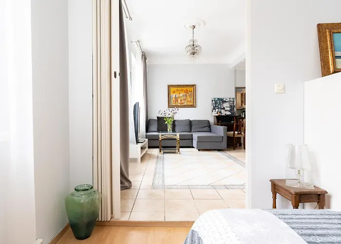 Bright With Sauna In The 0ld Town Ταλίν